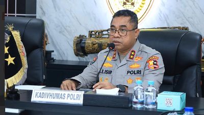 Kadiv Humas Polri Irjen Pol Johnny Eddizon Isir menegaskan Polisi Bersama Masyarakat bukan sekadar tagline, tetapi semangat pelayanan Polri.